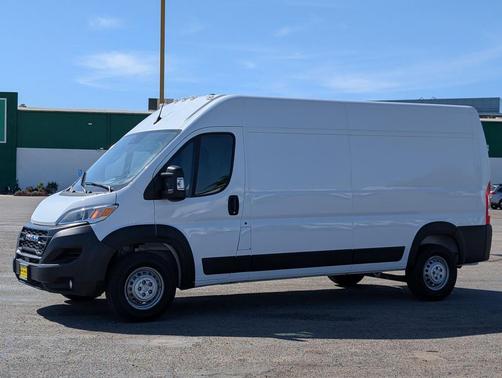 2025 RAM ProMaster 2500 Tradesman