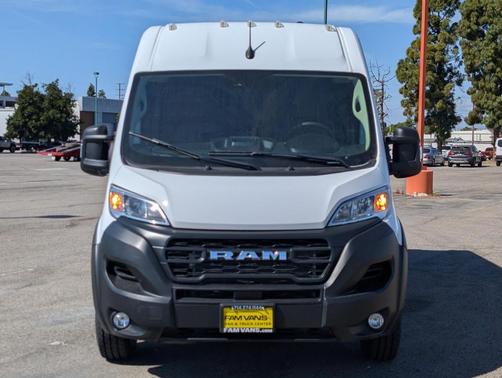 2025 RAM ProMaster 2500 Tradesman