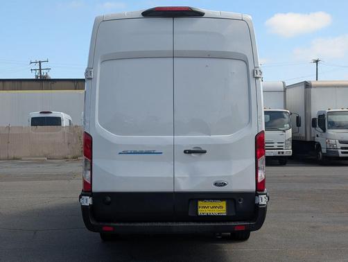 2022 Ford Transit-350 Base
