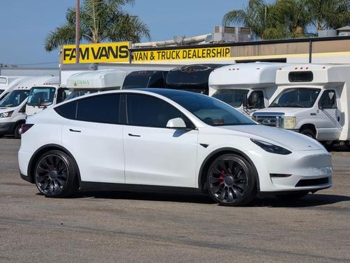 2022 Tesla Model Y Performance Dual Motor All-Wheel Drive