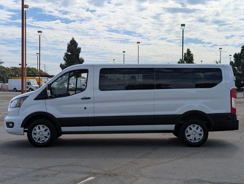 2024 Ford Transit-350 XLT