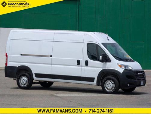 Bright White Clearcoat 2026 RAM ProMaster 2500 Tradesman