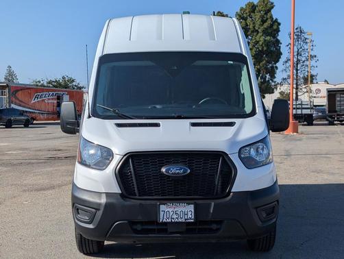 Oxford White 2022 Ford Transit-250 Base