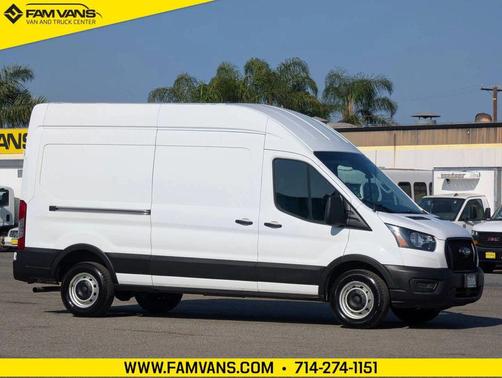 Oxford White 2022 Ford Transit-250 Base