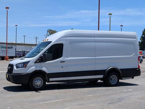 2022 Ford Transit-350 Base