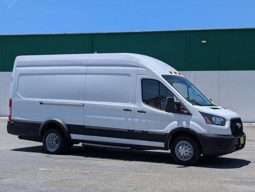 2022 Ford Transit-350 Base