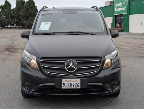 2021 Mercedes-Benz Metris Base