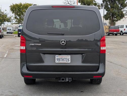 2021 Mercedes-Benz Metris Base