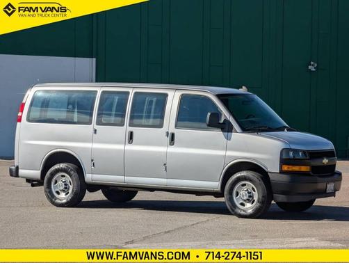 2021 Chevrolet Express 2500 RWD 2500 Regular Wheelbase WT