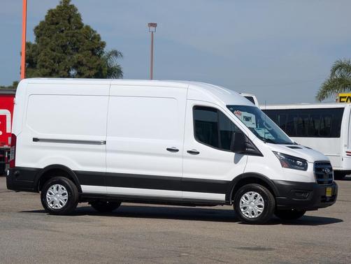 2024 Ford E-Transit T-350 Medium Roof