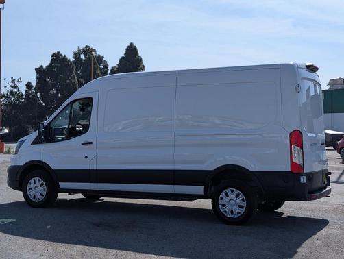 2024 Ford E-Transit T-350 Medium Roof