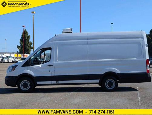 Oxford White 2022 Ford Transit-250 Base