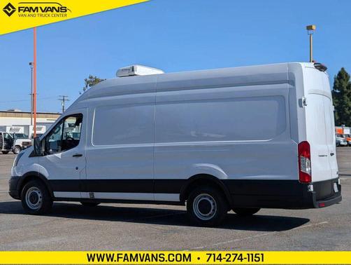 Oxford White 2022 Ford Transit-250 Base