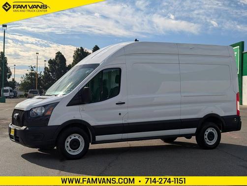 2022 Ford Transit-250 Base