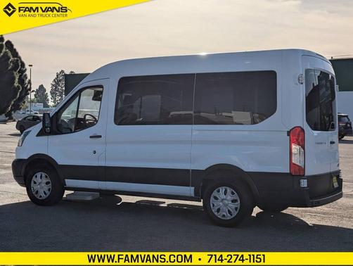 2017 Ford Transit-150 XL