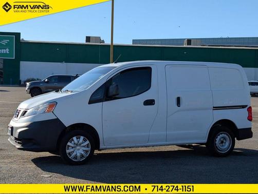 2015 Nissan NV200 S