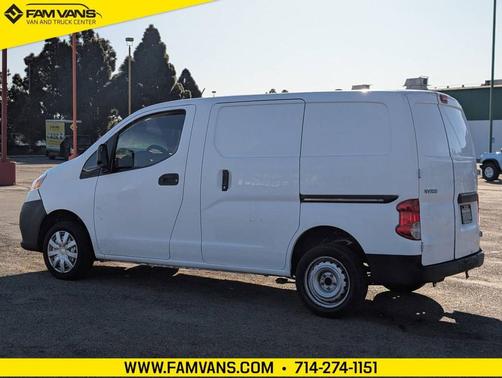 2015 Nissan NV200 S