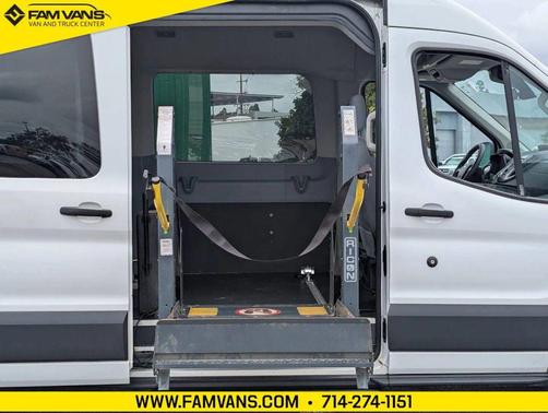 Oxford White 2017 Ford Transit-350 XLT