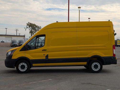 2020 Ford Transit-250 Base
