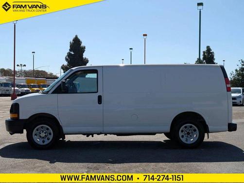 Summit White 2013 Chevrolet Express 2500 Work Van