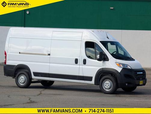 2025 RAM ProMaster 2500 Tradesman
