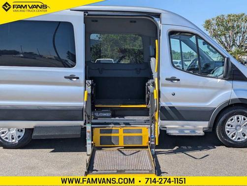 Ingot Silver Metallic 2018 Ford Transit-350 XL