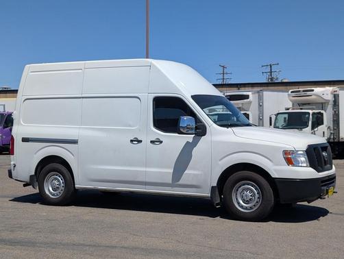 2018 Nissan NV Cargo NV1500 SL V8