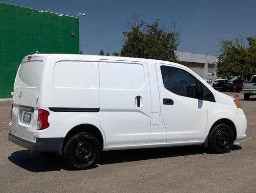 Fresh Powder 2021 Nissan NV200 S