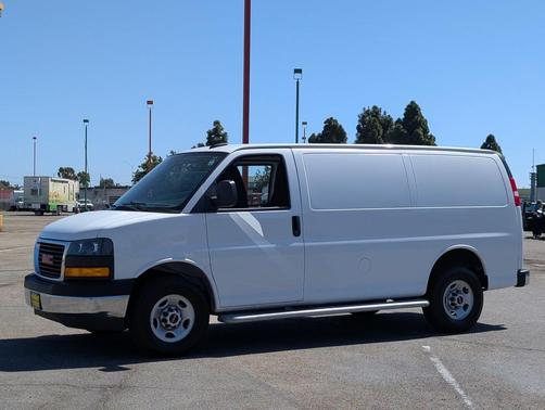 2024 GMC Savana 2500 Work Van