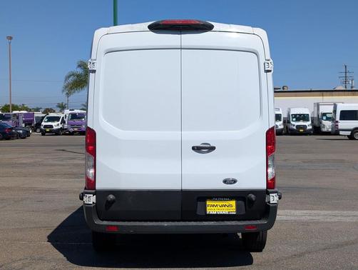 Oxford White 2018 Ford Transit-150 Base