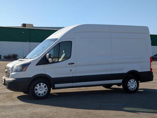 2018 Ford Transit-250 Base