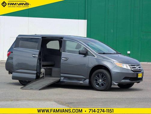 Polished Metal Metallic 2012 Honda Odyssey EX-L