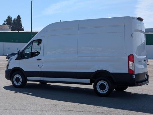 2021 Ford Transit-250 Base
