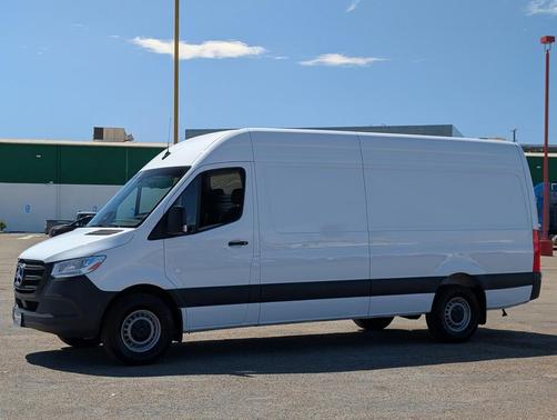 2025 Mercedes-Benz Sprinter 2500 High Roof