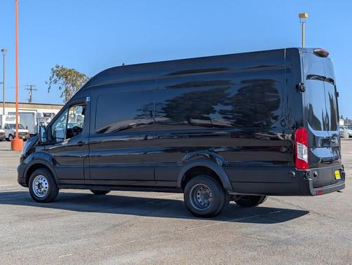 Agate Black Metallic 2024 Ford Transit-350 Base