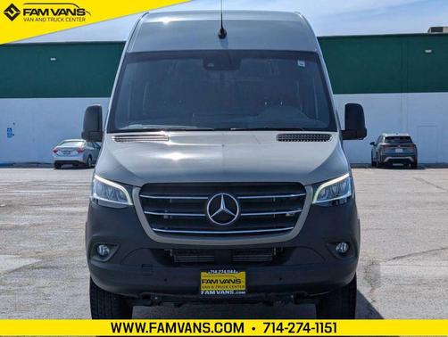Gray 2022 Mercedes-Benz Sprinter 2500 Standard Roof
