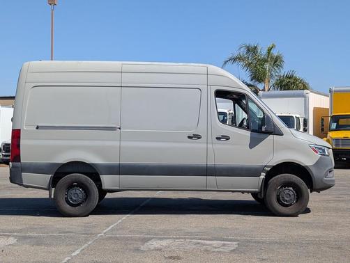 2022 Mercedes-Benz Sprinter 2500 High Roof