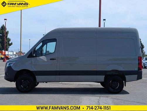 Gray 2022 Mercedes-Benz Sprinter 2500 Standard Roof