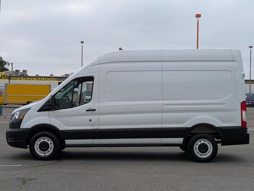2021 Ford Transit-250 Base
