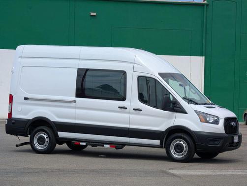 Oxford White 2023 Ford Transit-250 Base