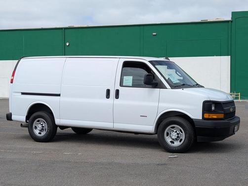 2017 Chevrolet Express 3500 Work Van