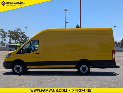 School Bus Yellow 2019 Ford Transit-250 Base