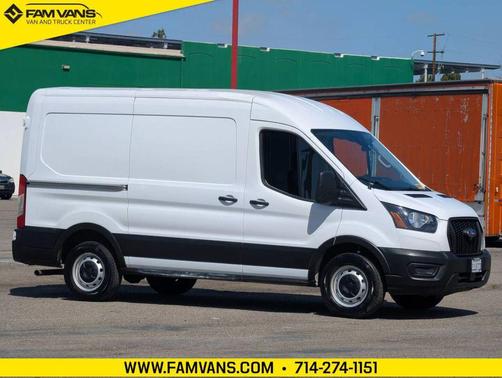 Oxford White 2022 Ford Transit-150 Base