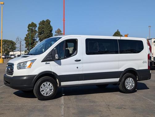 2018 Ford Transit-150 XLT