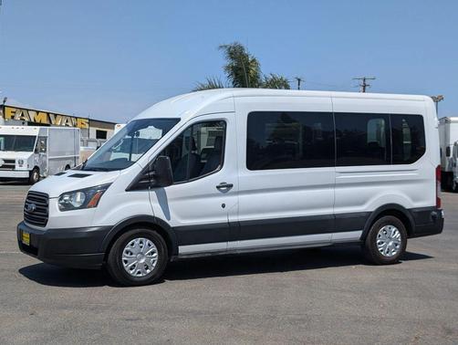 Oxford White 2018 Ford Transit-350 XL