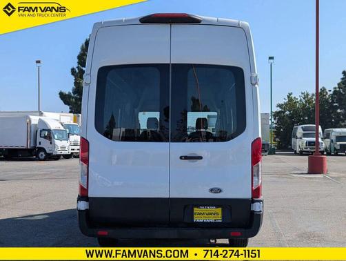 Oxford White 2022 Ford Transit-250 Base