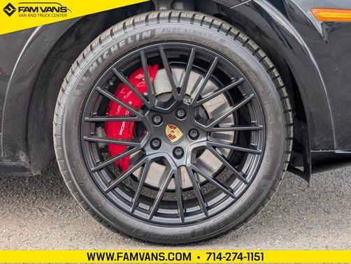 2023 Porsche Cayenne GTS