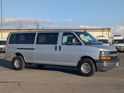 2019 Chevrolet Express 3500 LT