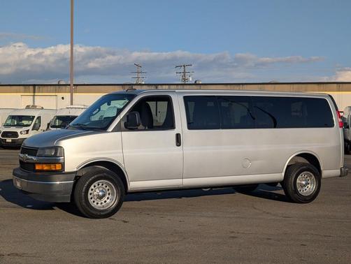 2019 Chevrolet Express 3500 LT