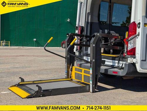 Oxford White 2018 Ford Transit-350 XL